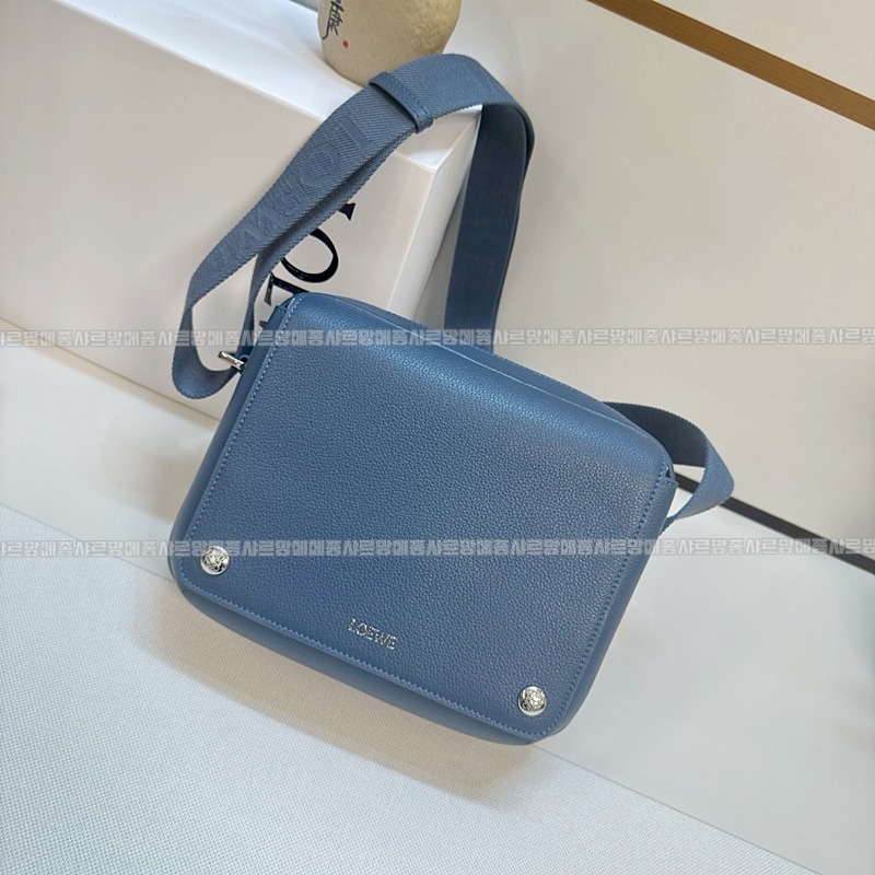 로에베페블메신저백미디움  20260715 161600 028.jpg