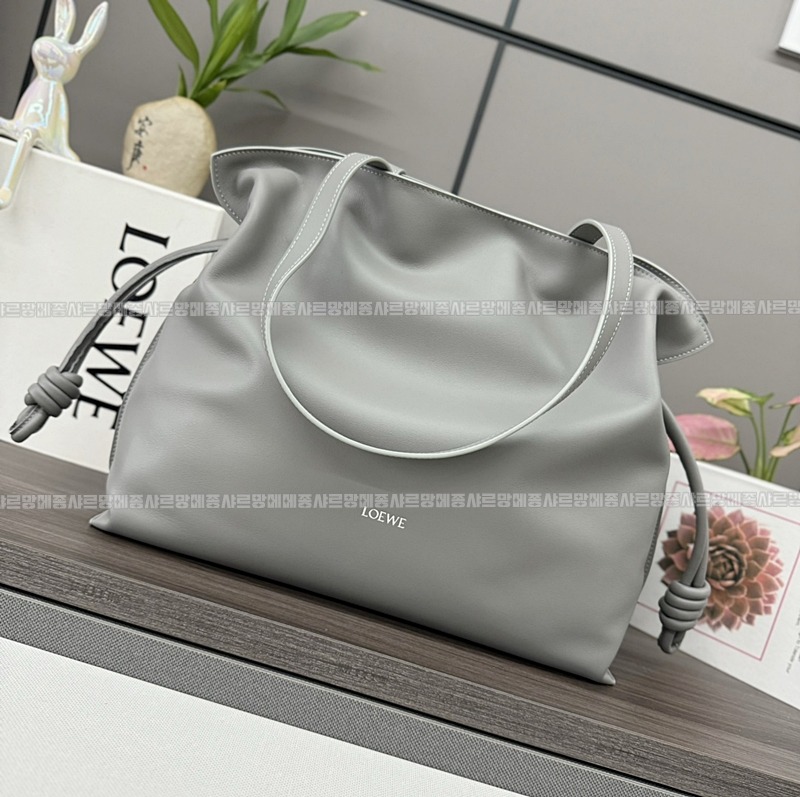 로에베플라멩코토트백  20260716 130049 002.jpg