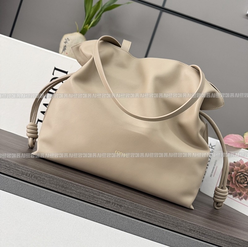 로에베플라멩코토트백  20260716 130050 012.jpg