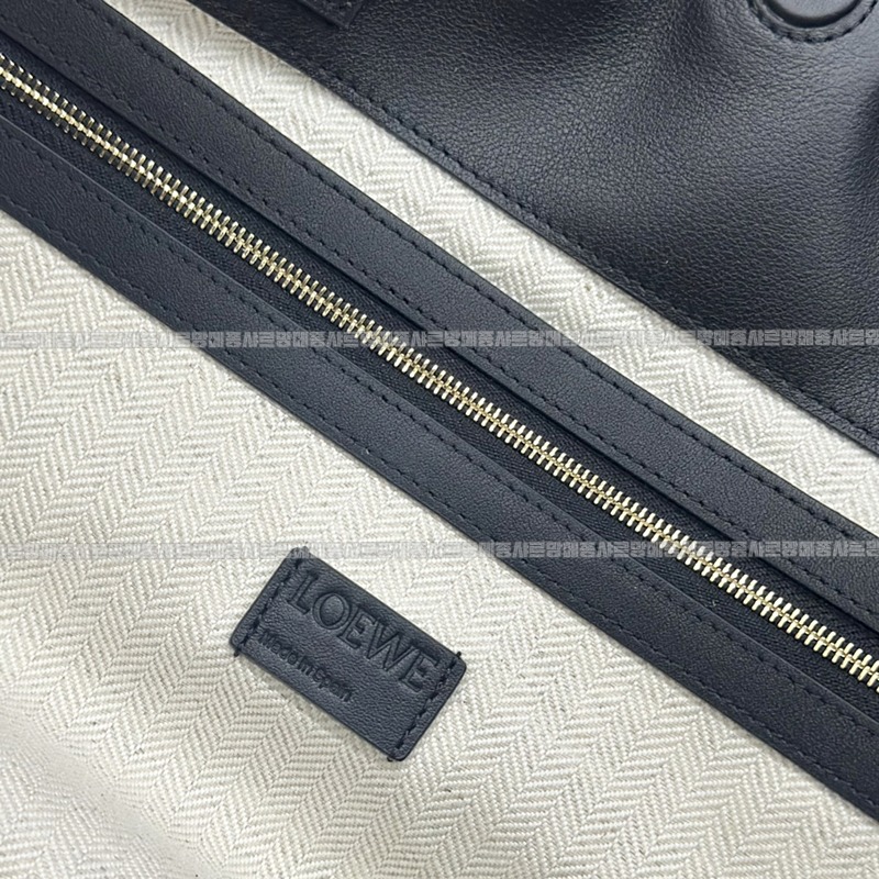 로에베플라멩코토트백  20260716 130054 030.jpg