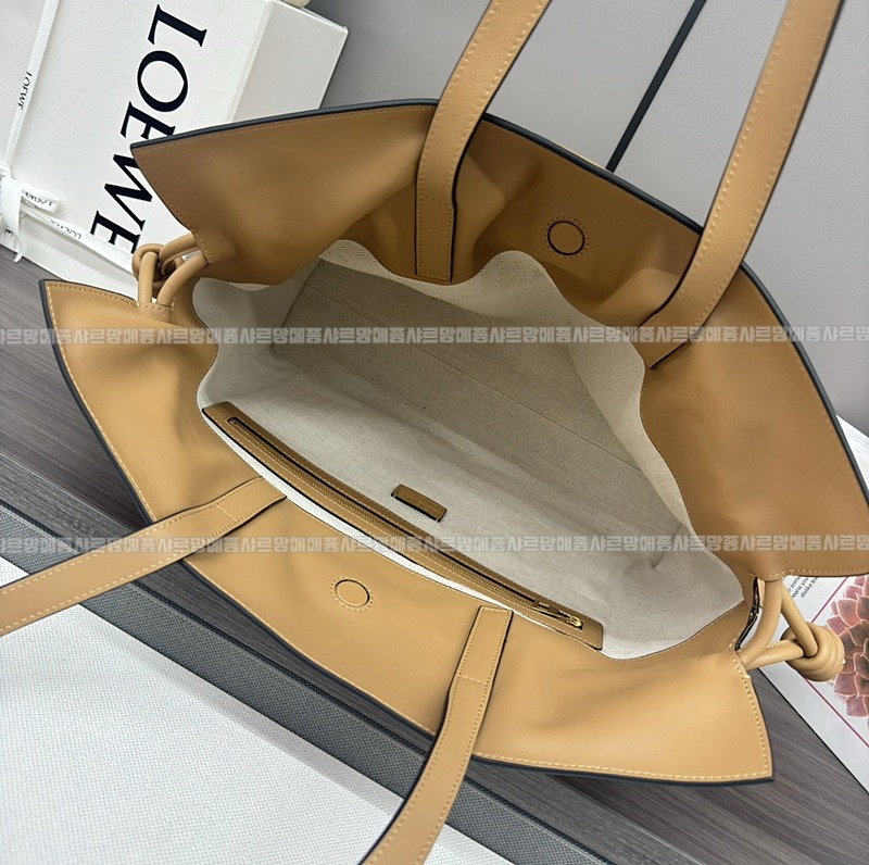 로에베플라멩코토트백  20260716 130100 038.jpg