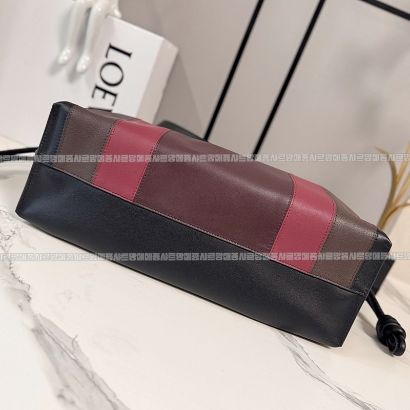 로에베플라멩코토트백  20260716 130109 095.jpg