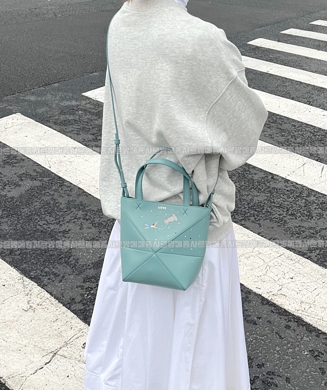 로에베엑스스나후지타펭권미니퍼즐폴더토트  20260716 164758 002.jpg