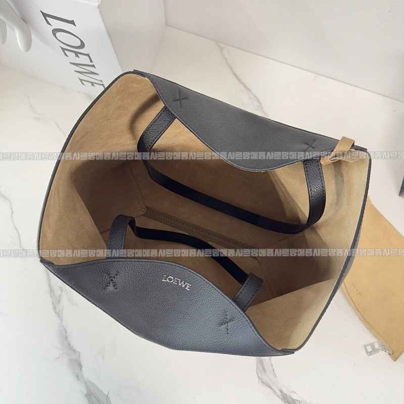 로에베퍼즐폴드토트백미디움 20260718 125546 040.jpg