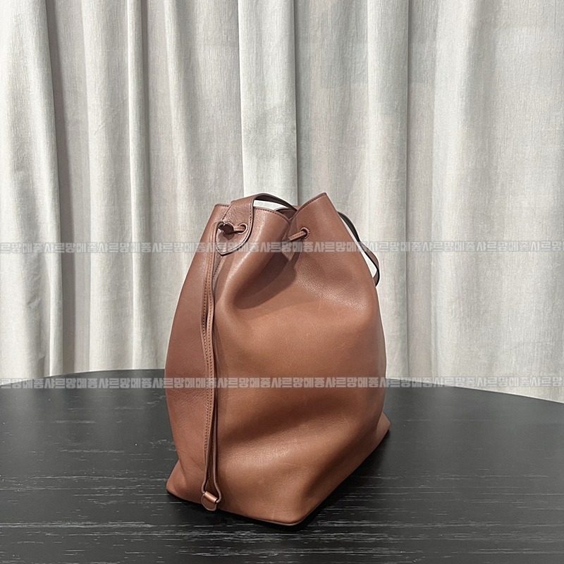더로우벨베데레레더토트백  20260725 132750 002.jpg