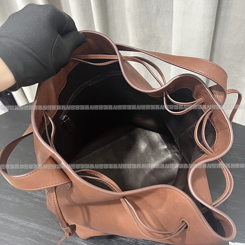 더로우벨베데레레더토트백  20260725 132751 007.jpg