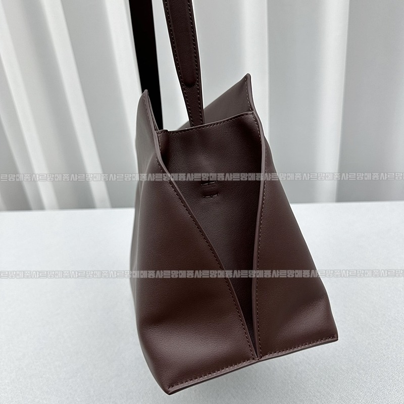 더로우시에나레더숄더백  20260725 150502 015.jpg