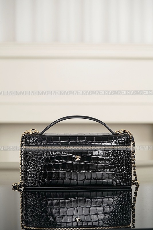 샤넬26B롱베니티케이스위드체인 20260805 162944 001.jpg
