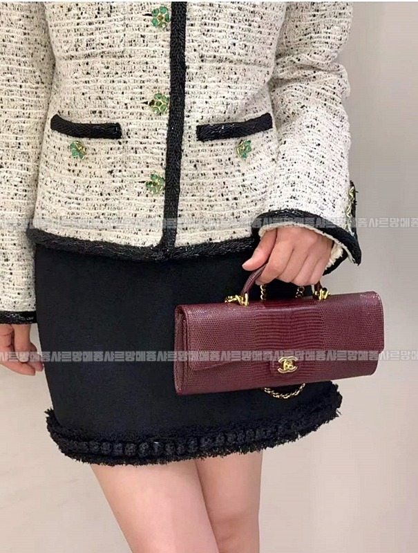 샤넬26A탑핸들롱체인클러치백  20260808 121650 001.jpg