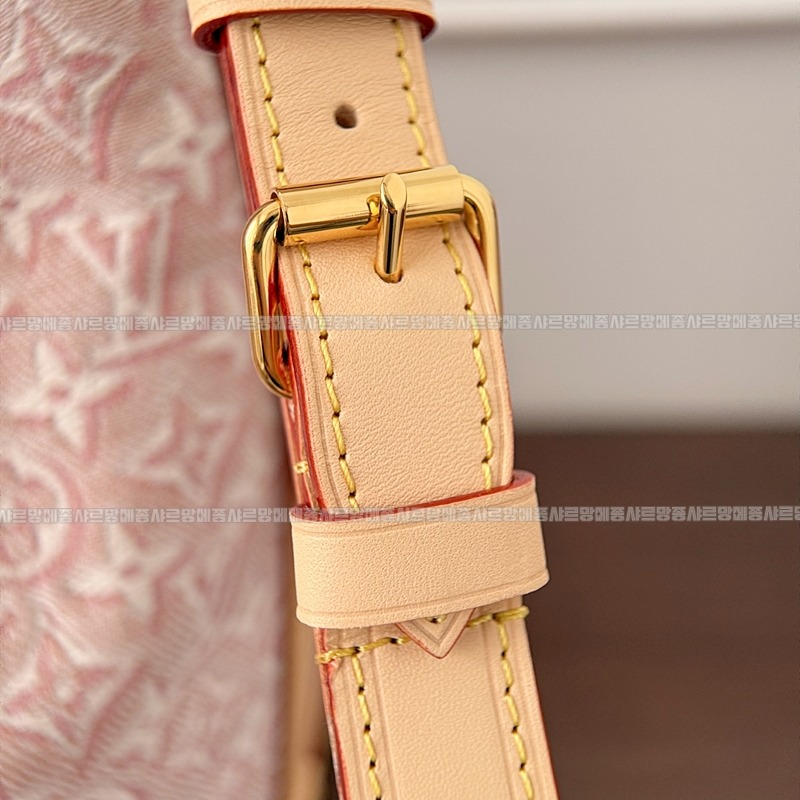 루이비통모노그램엉블렘노에 20260812 154717 010.jpg