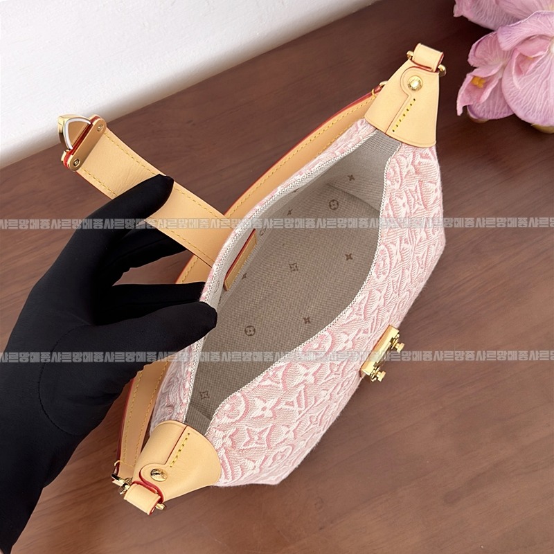 루이비통포쉐트미아모노그램엠블럼로즈루반  20260812 161217 014.jpg