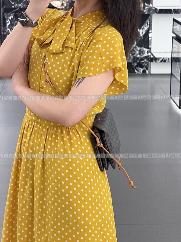 셀린느트리오플랩백  20260818 161858 017.jpg