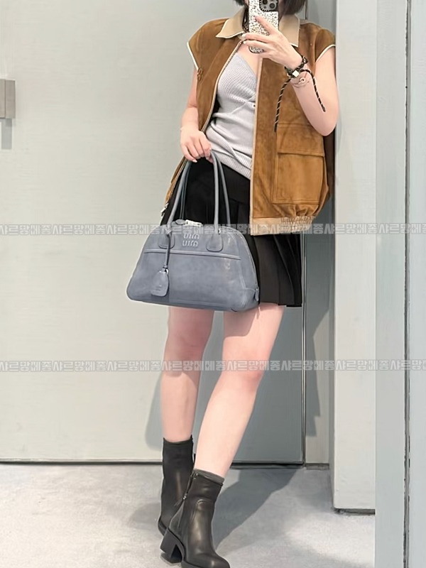 미우미우비반트백미디움  20260820 125301 025.jpg