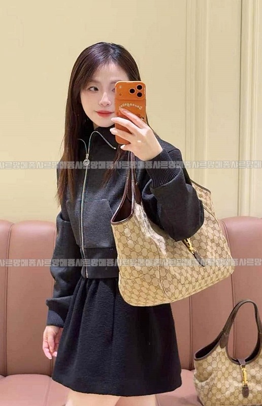 구찌메르카토토트백미디움  20260827 123404 001.jpg