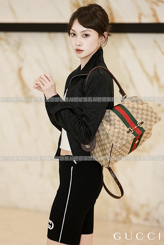 구찌파파라초미디움탑핸들백  20260829 125228 017.jpg