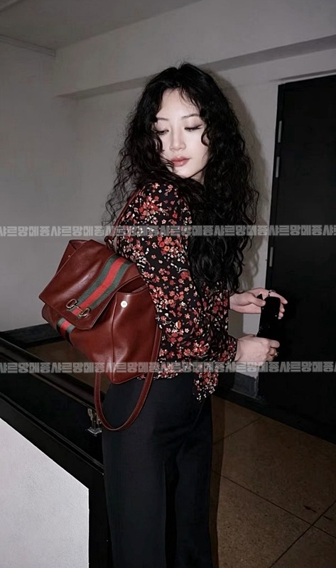 구찌파파라초미디움핸들백  20260902 121502 011.jpg
