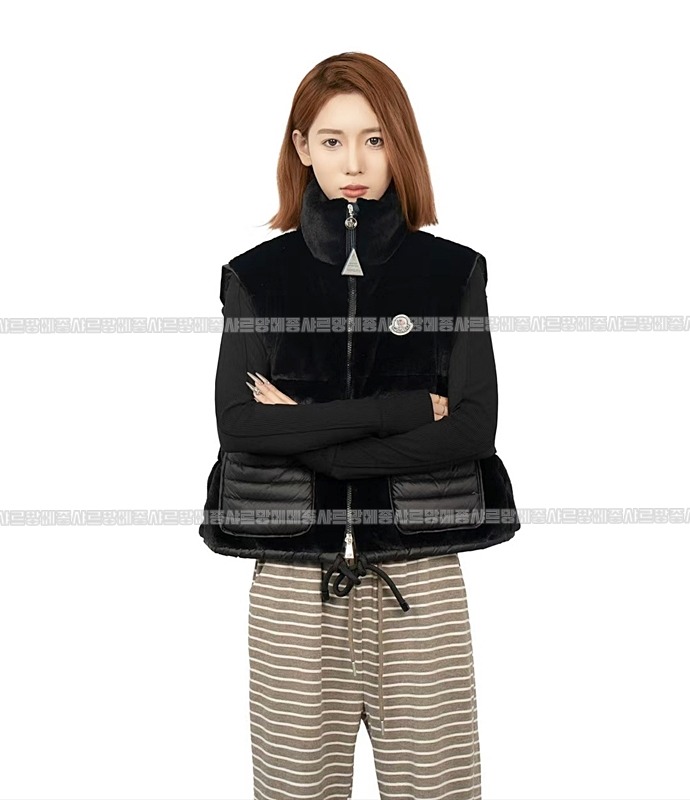 여성몽클레어아르케스민소매다운재킷   20260916 143120 005.jpg
