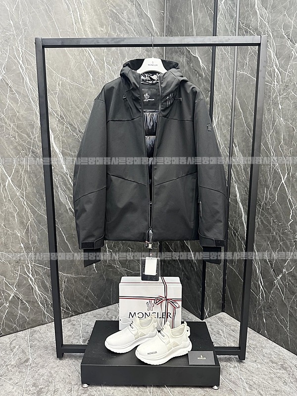 남성몽클레어그래노블주멜레스후드재킷   20260916 155015 003.jpg