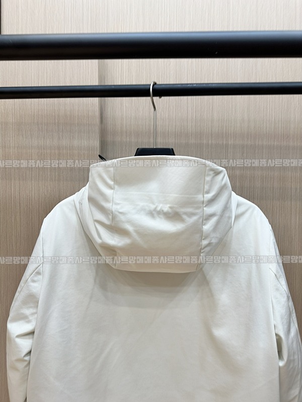 남성몽클레어그래노블레코   20260916 161209 026.jpg
