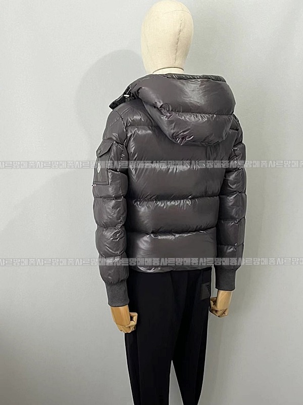 남성몽클레어말라세숏다운패딩재킷   20260917 114813 009.jpg