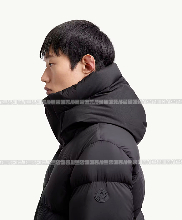 남성몽클레어마데이라후드쇼트다운재킷   20260917 151430 002.png