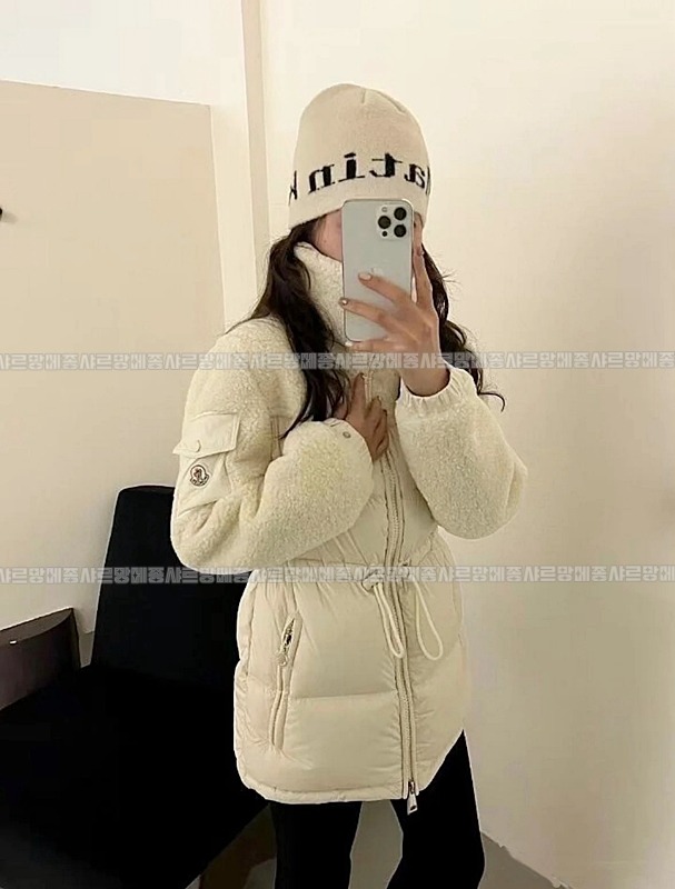 여성몽클레어에스코쇼트다운자켓   20260919 144656 004.jpg