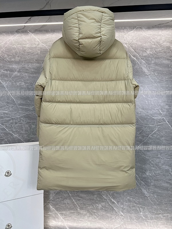 남성몽클레어보소나롱다운재킷  20261014 102209 015.jpg