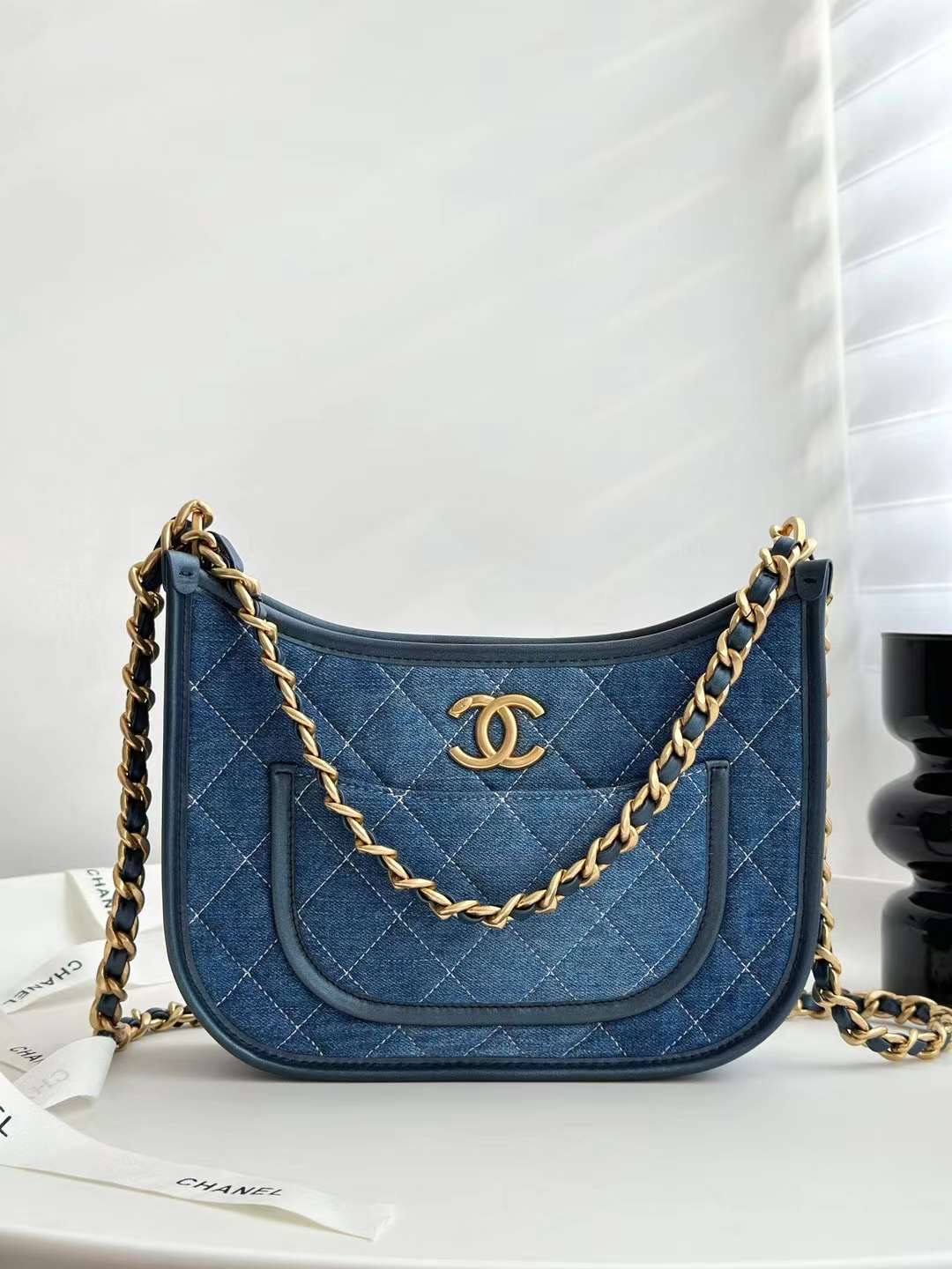 24ss 샤넬 포켓 체인 호보백 데님