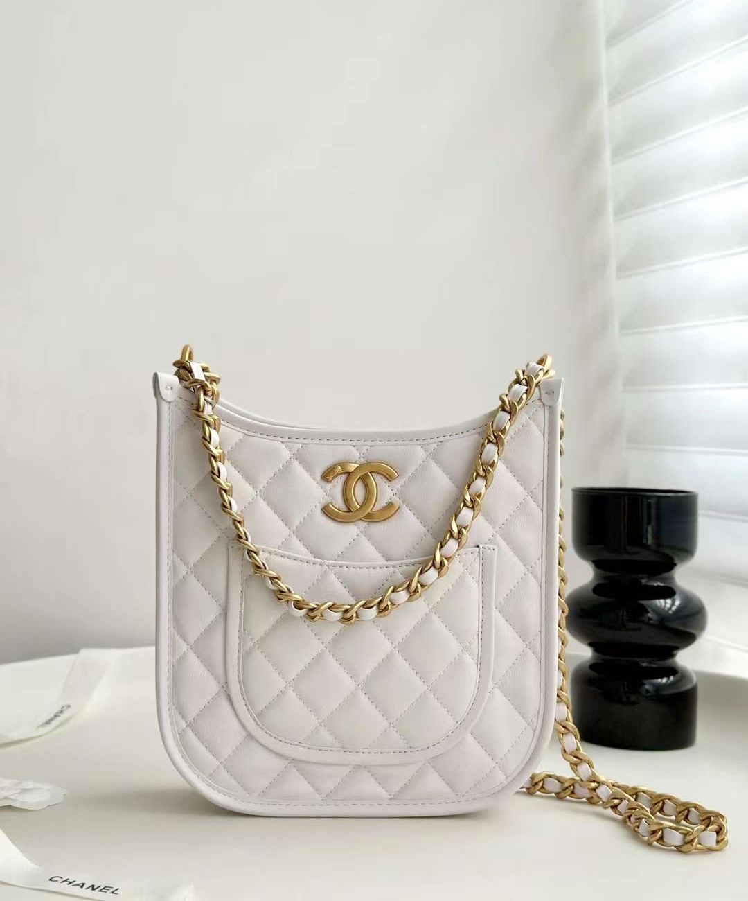 24ss 샤넬 포켓 체인 호보백