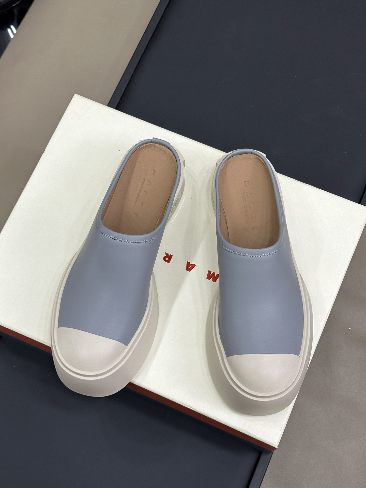 마르니 파블로 뮬