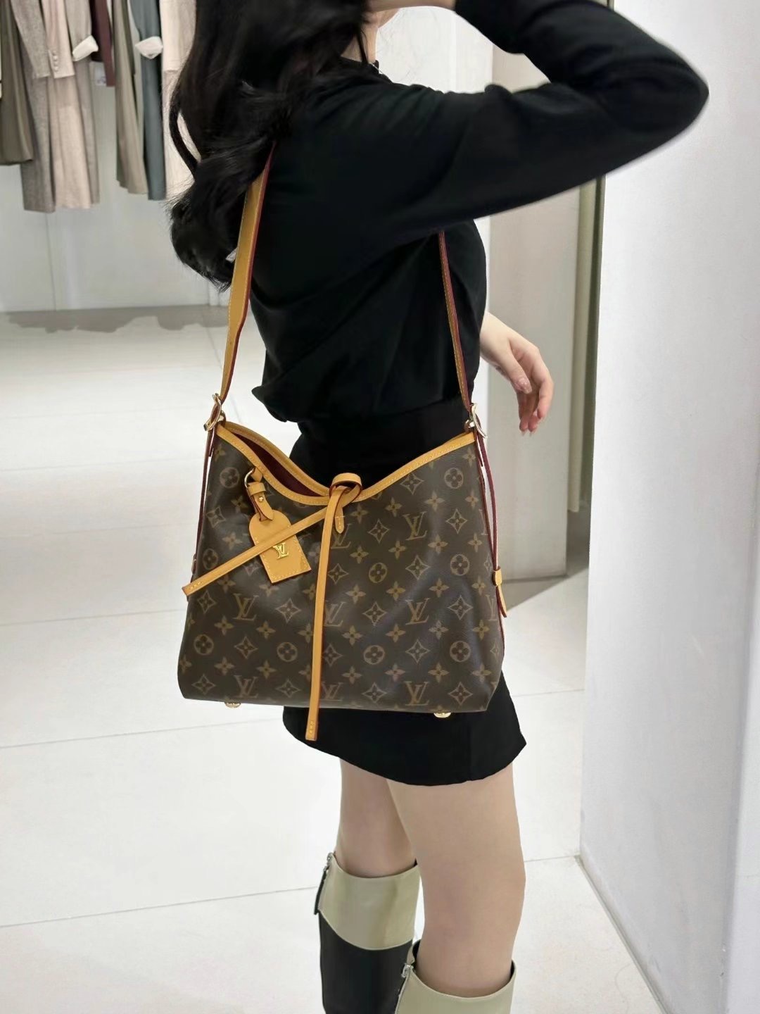 루이비통 캐리올 PM 모노그램