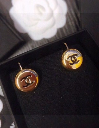 샤넬 CC로고 귀걸이