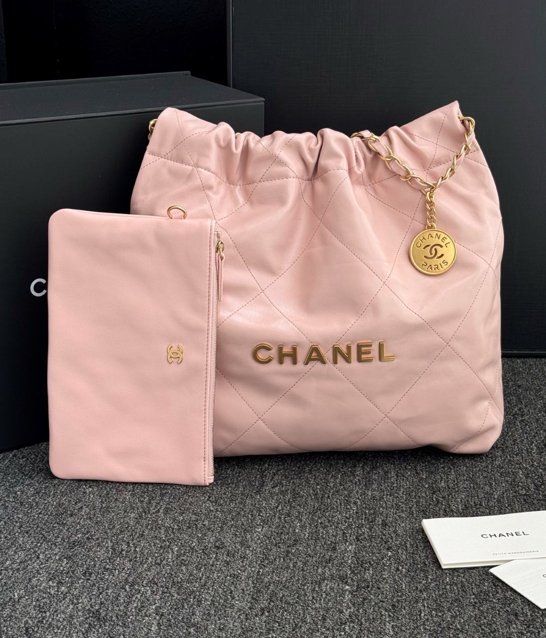 샤넬22백 연핑크 스몰