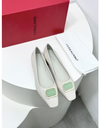 페라가모 24FW 여성 살바토레 드레스 슈즈