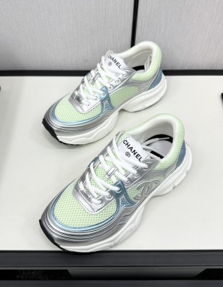 샤넬 스니커즈 샤식스 크루즈 CC 로고