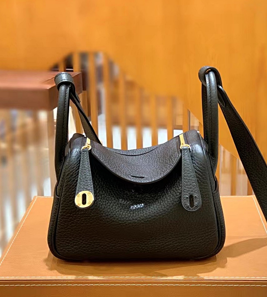 에르메스 린디19