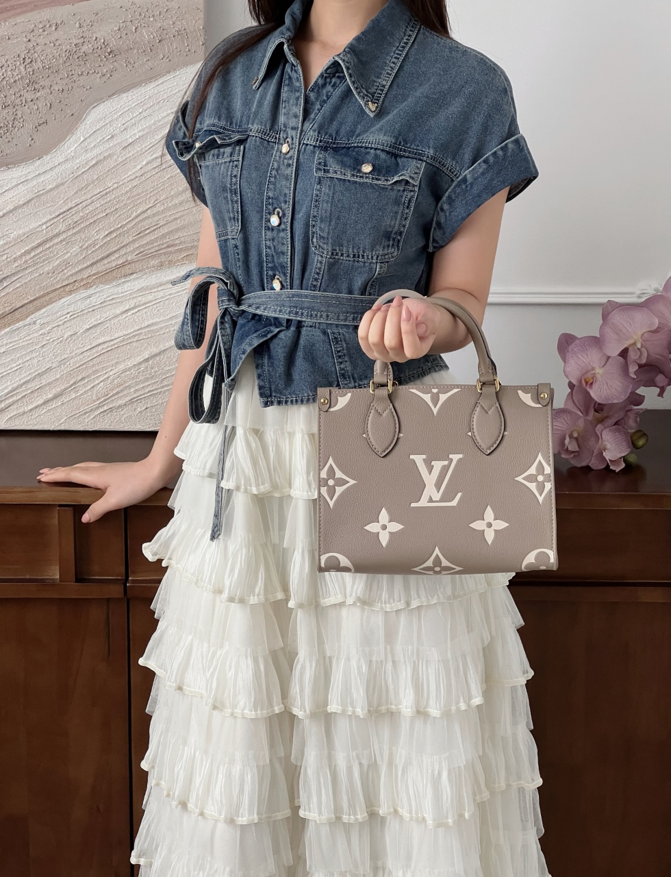 루이비통 온더고 PM 그레이