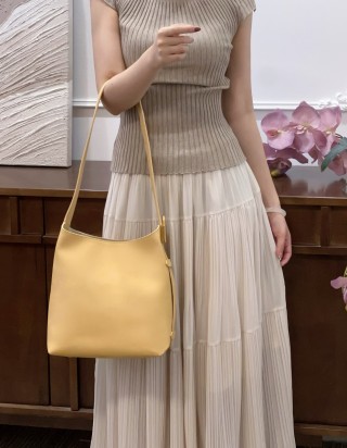 루이비통 로우 키 호보 PM