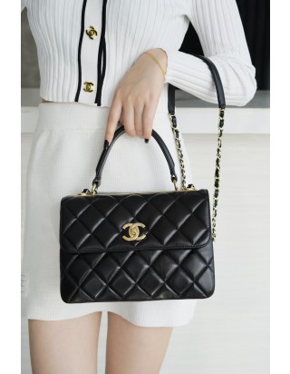 샤넬 트렌디 CC 탑핸들 플립백