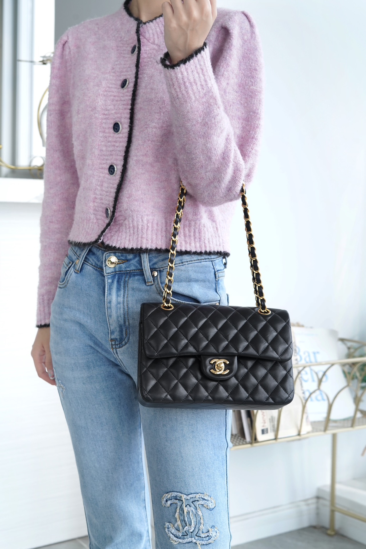 샤넬 클래식 미니 플랩백 블랙금장