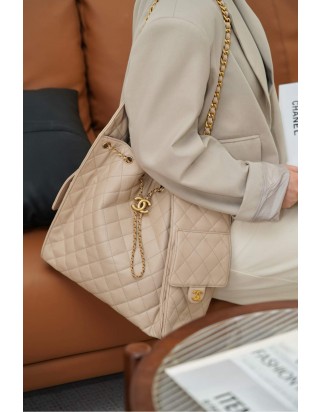 샤넬 25 라지 호보 백