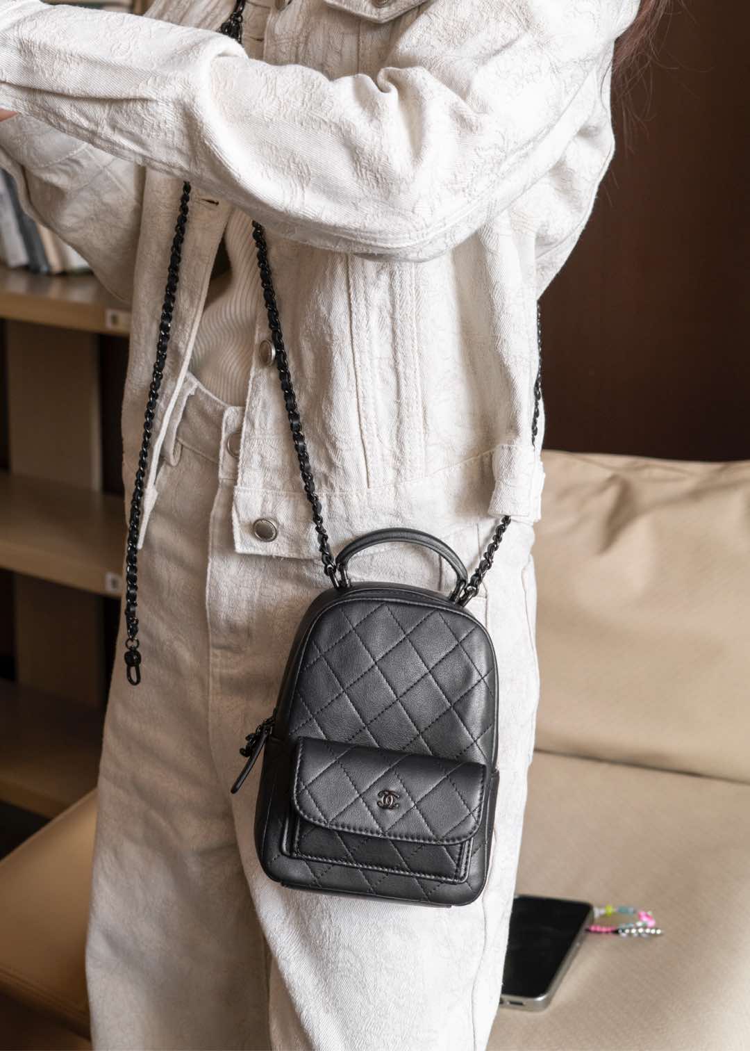 샤넬 25C 쏘블랙 클래식 퀄팅 미니 백