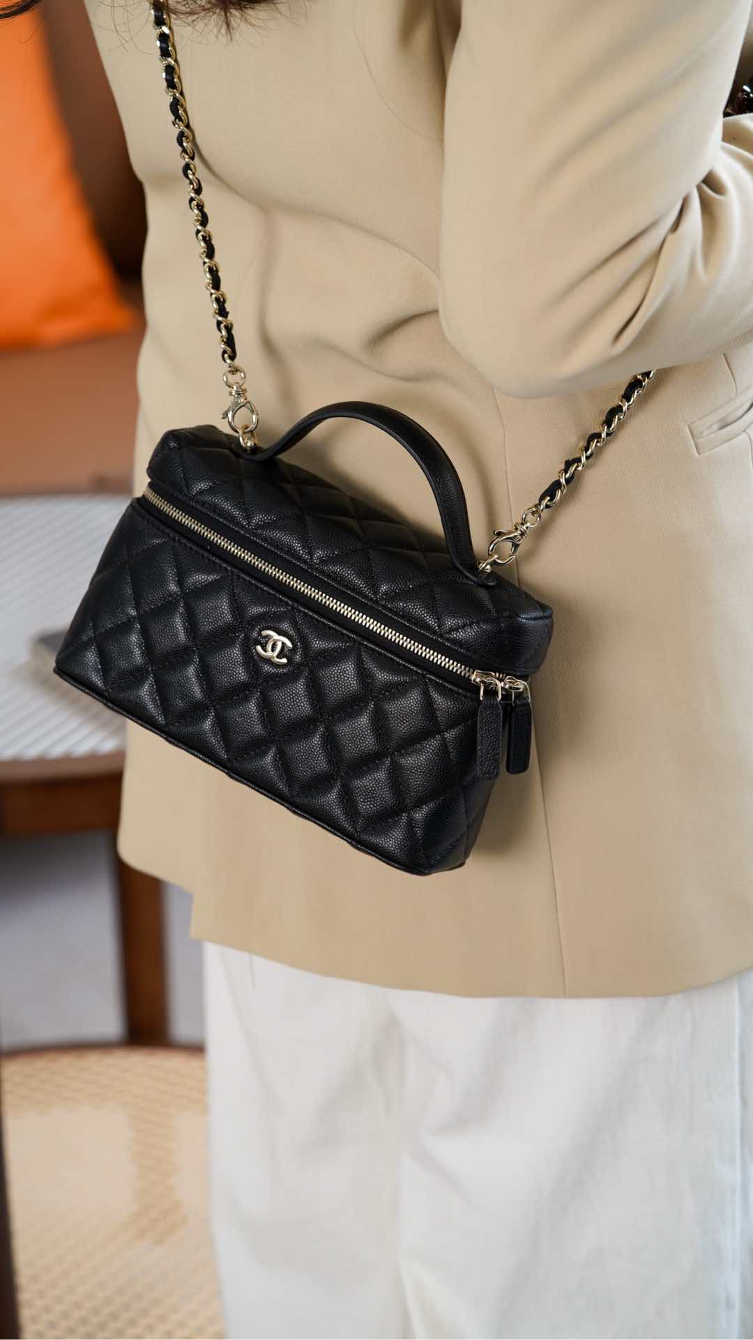 샤넬 25P 탑핸들 베니티 백