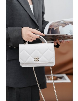 샤넬 탑 핸들 WOC