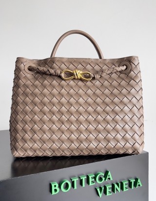 보테가 베네타 안디아모 미디움