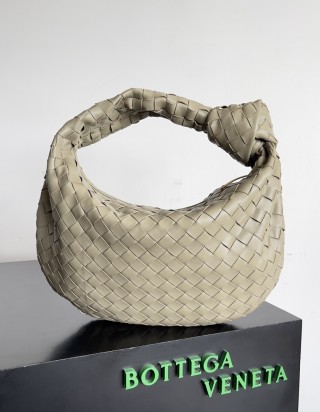 보테가 베네타 조디 백 미디움