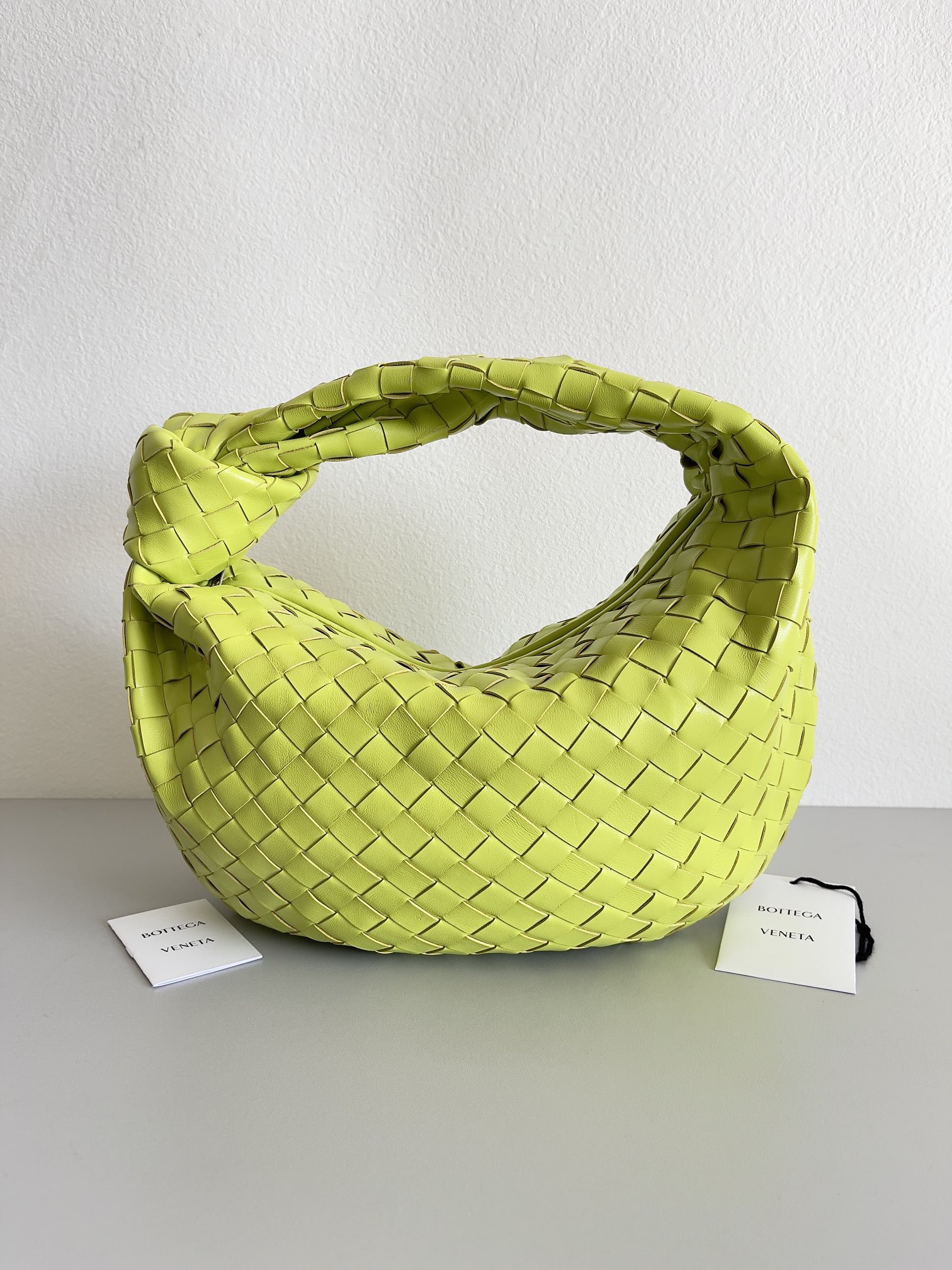 보테가 베네타 조디 백 미디움