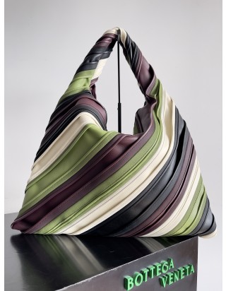 보테가 베네타 라지 홉