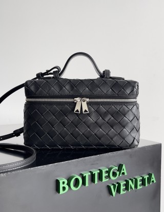 보테가 베네타 뱅뱅 베네티 케이스