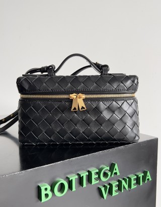 보테가 베네타 뱅뱅 베네티 케이스